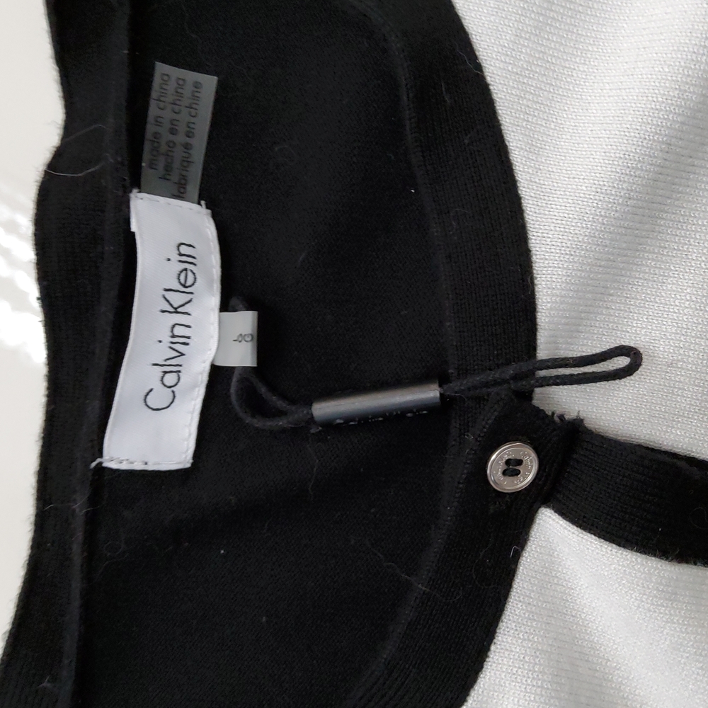 Calvin Klein Color Block Sweater - Picture 7 of 7